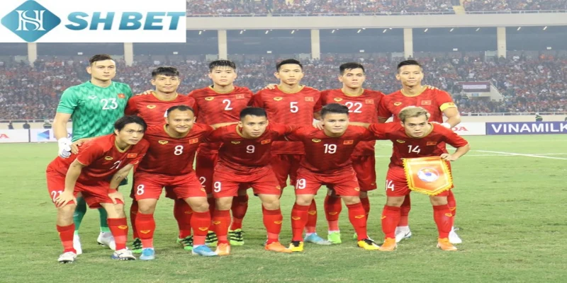 Có rất nhiều lợi ích của việc phân tích đội hình với SHBET