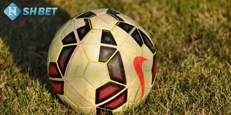 Dấu hiệu quan trọng và cách đọc chi tiết về kèo đồng banh nửa quả